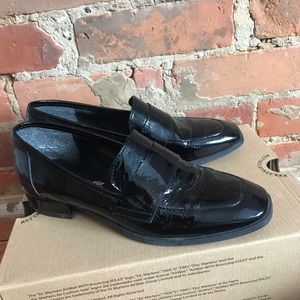 L’intervalle black patent loafers